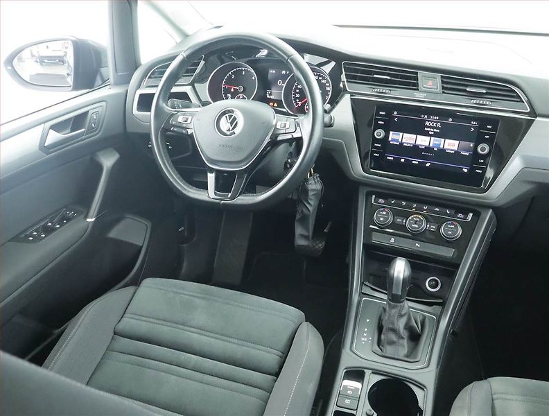 Volkswagen Touran (2022) Comfortline 2.0 TDI, Automat - fotka 7 z 21