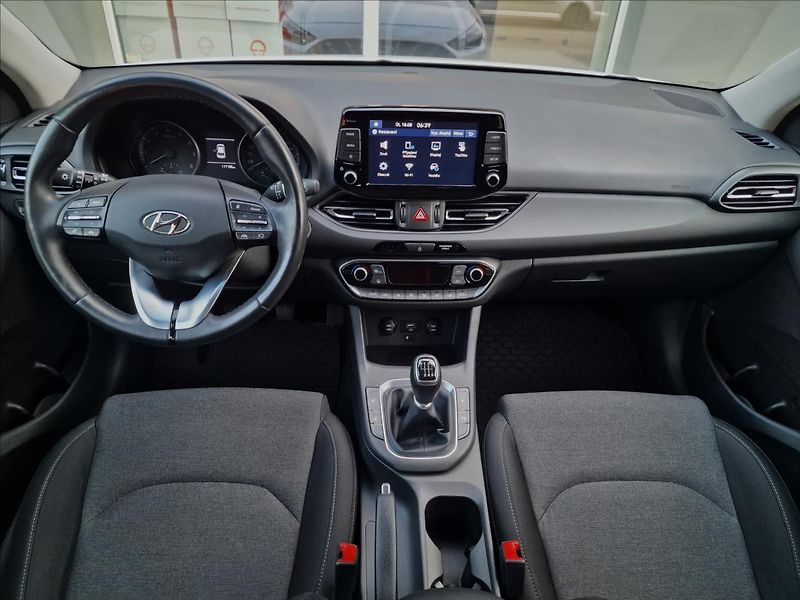 Hyundai i30 1.0T-Gdi Smart Kombi,ČR,1.Maj - fotka 23 z 50