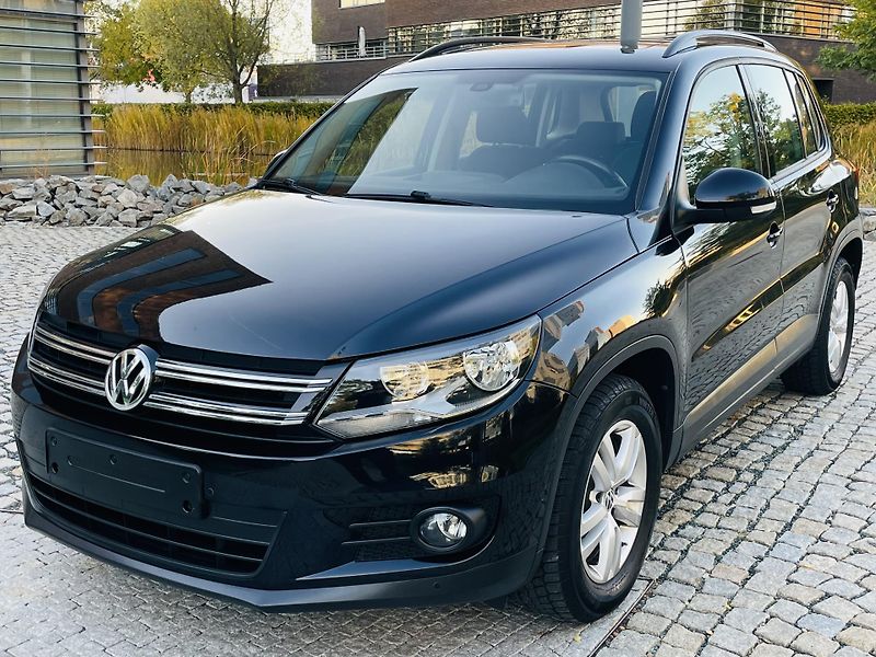 Volkswagen Tiguan 1.4TSI MANUÁL SENZORY TAŽNÉ  - fotka 4 z 45