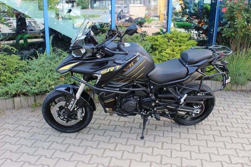 QJ Motor (2026) SRT 900 S vč kufrů 2026 akce - fotka 8 z 8
