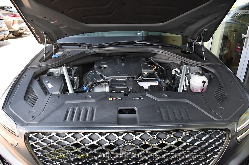 Genesis GV70 2.5T AWD AT8 LUXURY LINE - fotka 55 z 58