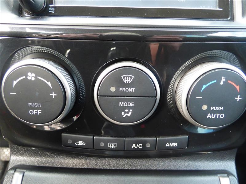 Mazda 5 2,0 MZR,7 míst,Digi Klima,  Se - fotka 38 z 50