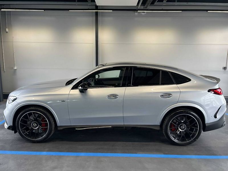 Mercedes-Benz GLC (2026) AMG 53 4MATIC+ kupé - fotka 4 z 11