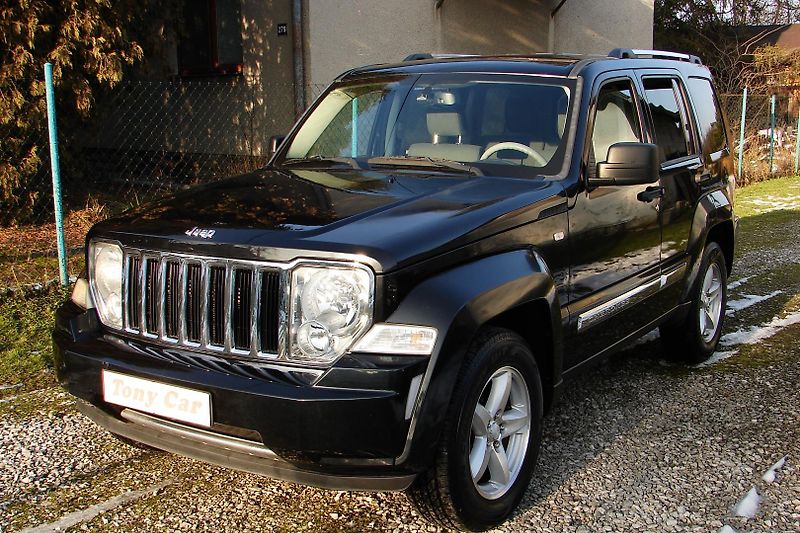 Jeep Cherokee 2.8 CRD 177PS LIMITED KLIMA - fotka 2 z 45