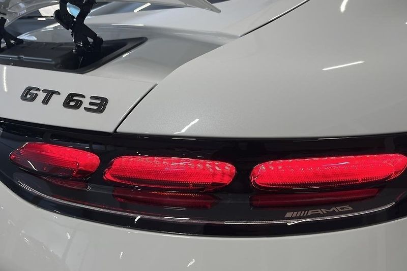 Mercedes-Benz AMG GT 63 4M+ AMG Premium+ Pano HuD - fotka 7 z 19