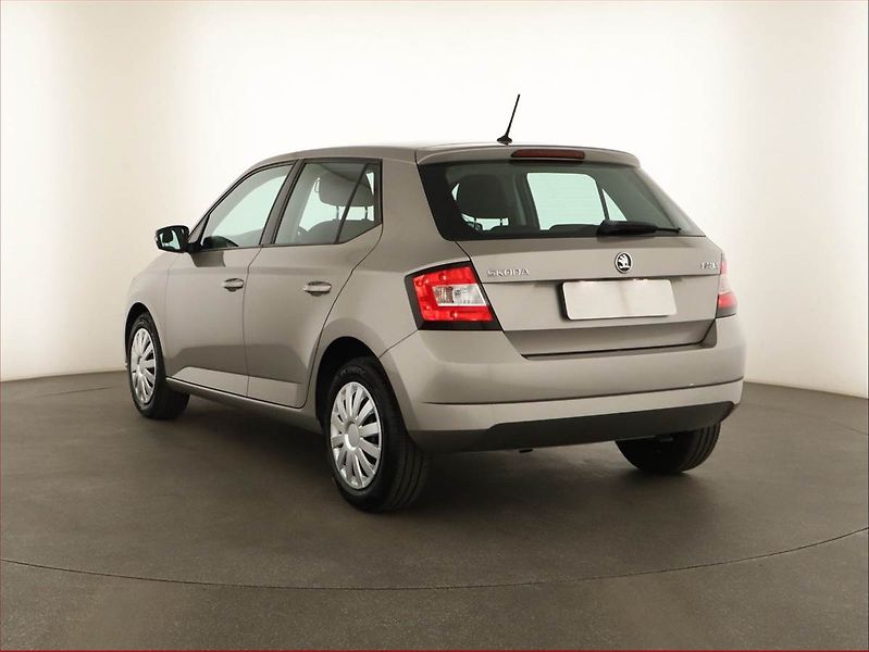 Škoda Fabia (2018) Ambition 1.0 TSI - fotka 4 z 12