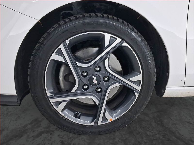 Hyundai i30 (2023) N-Line 1.0 T-GDI, Serv.kniha - fotka 15 z 21