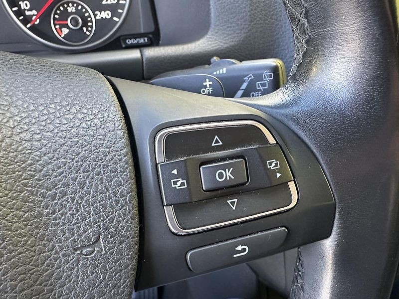 Volkswagen Touran (2015) *DSG* 1.6TDI/77kW *7.Míst *TZ  - fotka 14 z 41