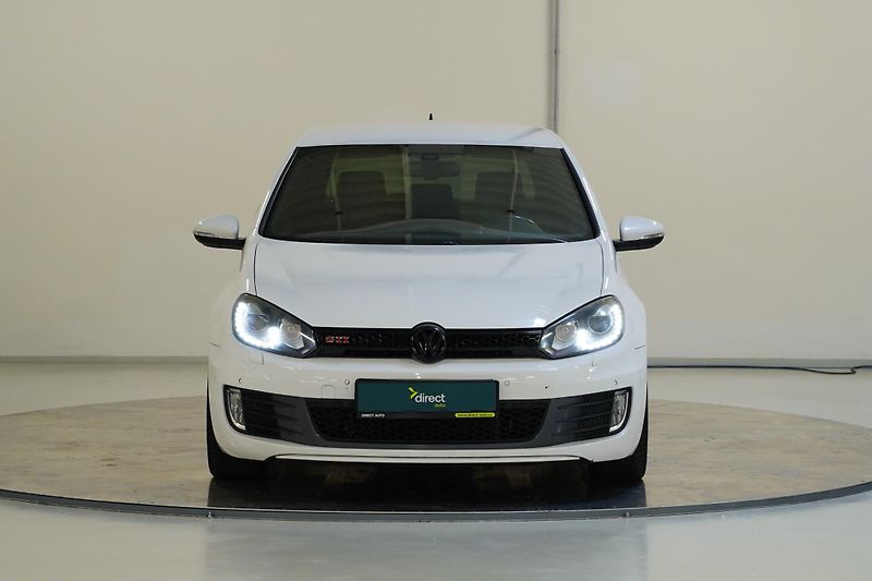 Volkswagen Golf - fotka 4 z 26