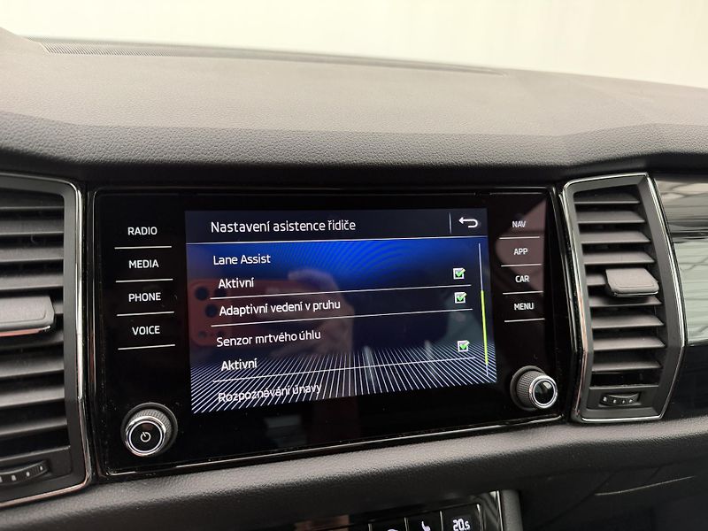 Škoda Kodiaq 2.0Tdi*110kw*4x4*CZ*Style* - fotka 36 z 50
