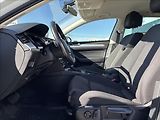 Volkswagen Passat 2,0 TDI 140kW DSG Comfortline - náhled 21