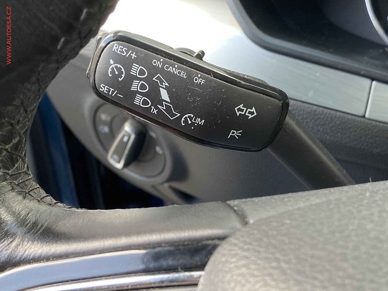 Škoda Superb (2018) 2.0TDi, 2.maj,ČR, Ambition - fotka 14 z 20