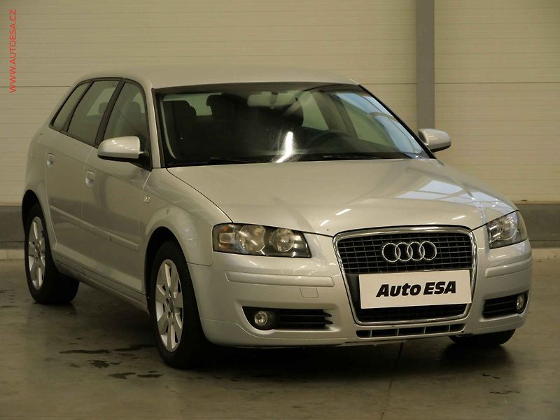 Audi A3 (2005) 1.6i, Výhřev sed - fotografie inzerátu