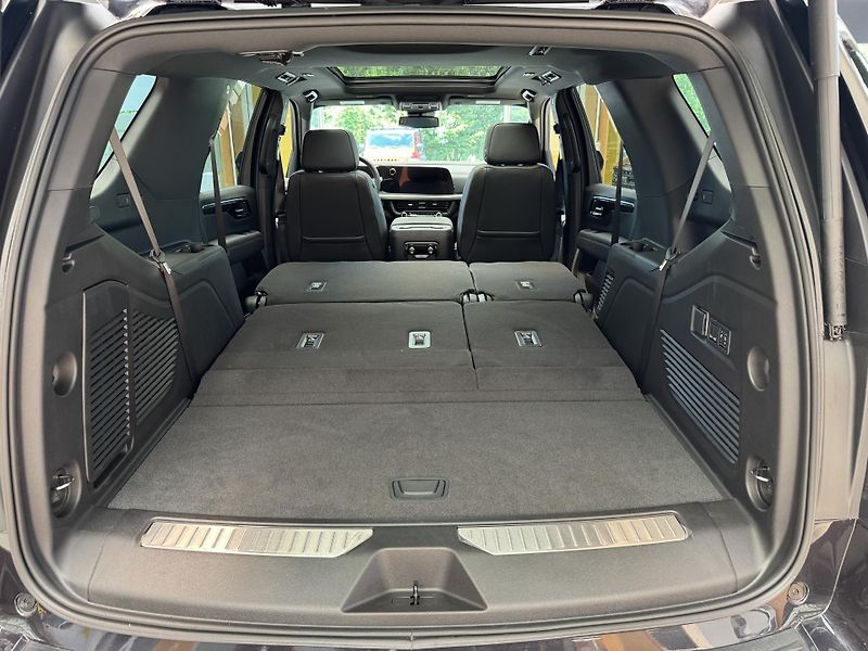 Chevrolet Tahoe RST 6,2 V8 - fotka 24 z 64