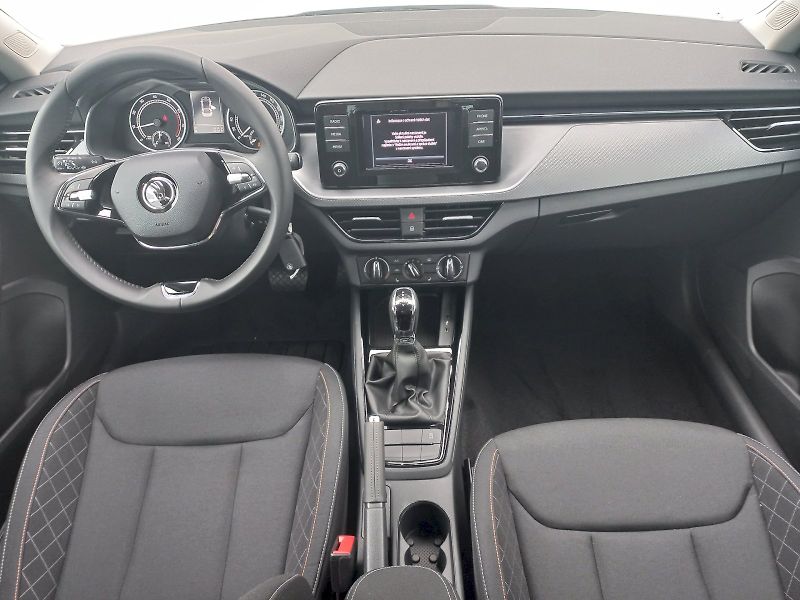 Škoda Scala (2023) Ambition PLUS 1,0 TSI 81 kW DS - fotka 5 z 22