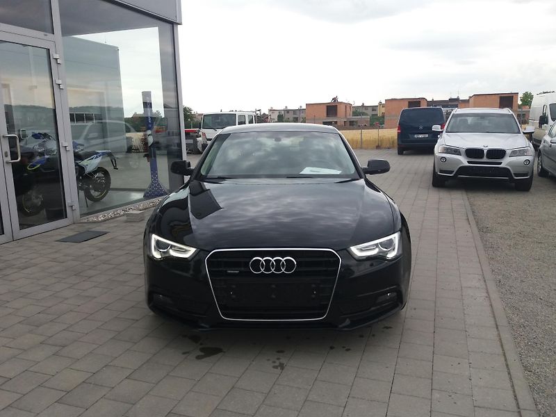 Audi A5 2.0TDi,130kW,QUATTRO,124tis-km - fotka 2 z 23