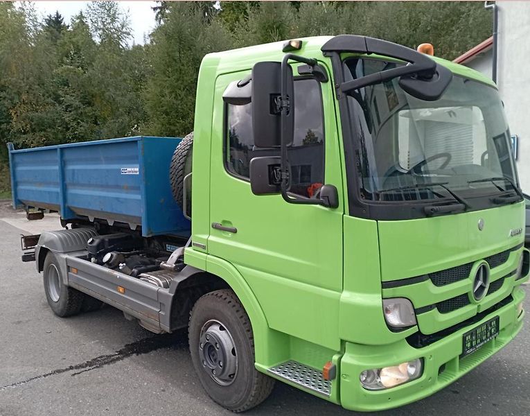 Mercedes-Benz (2011) 1018 Atego kontejner - fotka 5 z 7