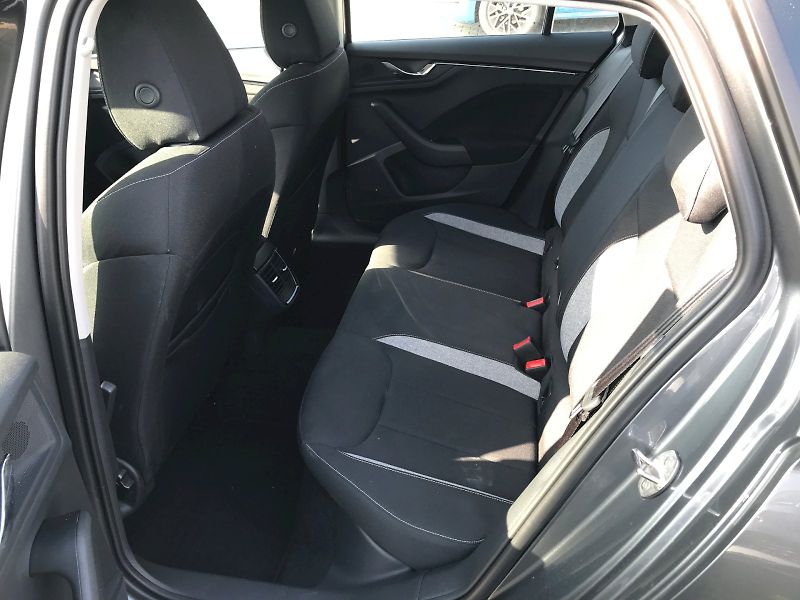 Škoda Scala (2025) SELEC TSI 85/1.0 M6F - fotka 18 z 24