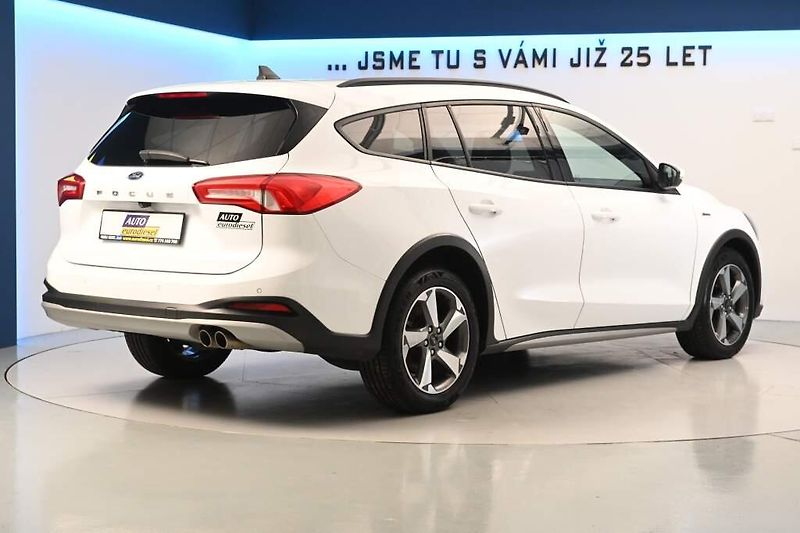 Ford Focus (2021) 1.5 ACTIVE X LED VIRTUAL Tažné - fotka 5 z 33