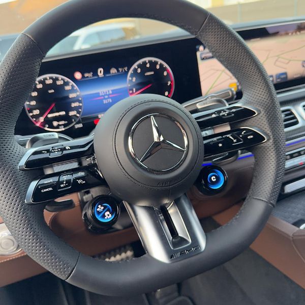 Mercedes-Benz GLE (2026) 53 AMG - fotka 9 z 36