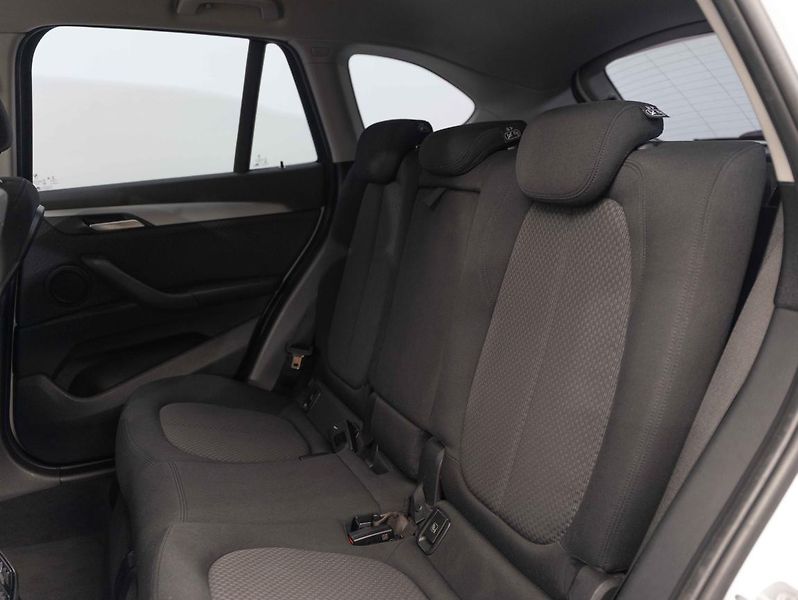 BMW X1 sDrive 18i - fotka 22 z 22