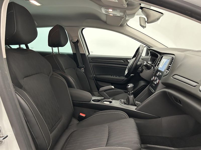 Renault Mégane 1.5 dCi Limited Plus - fotka 17 z 22