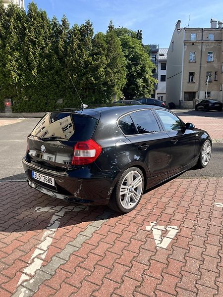 BMW Řada 1 (2006) - fotka 8 z 27