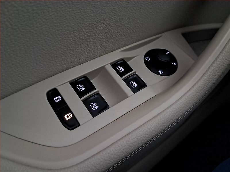 Škoda Superb (2020) Style 2.0 TDI - fotka 21 z 25