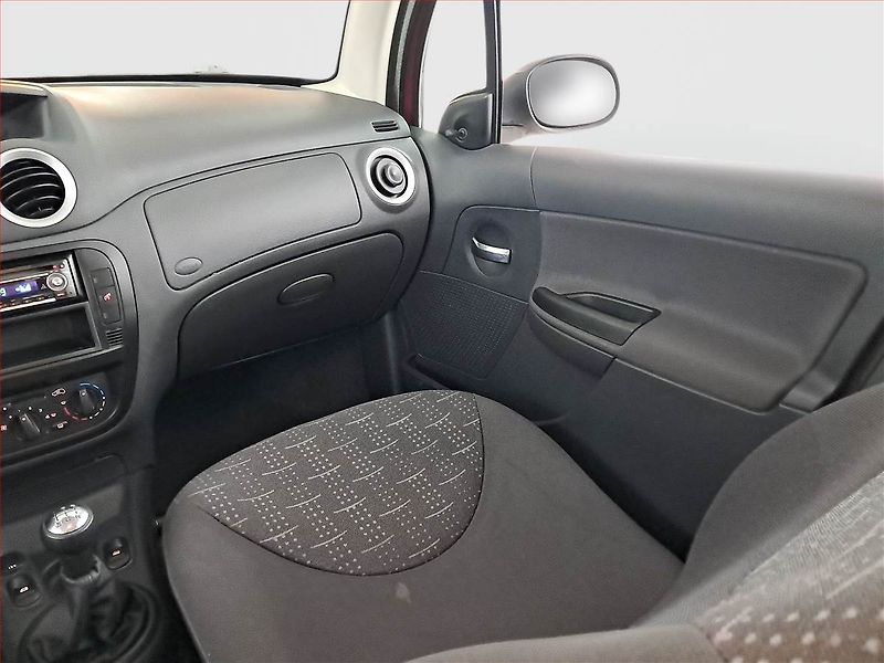 Citroën C3 (2006) 1.1 i, ČR,1.maj, po STK - fotka 8 z 14