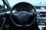 Volkswagen Passat (2017) 1.6 TDI, Automat, Serv.kniha - náhled 18