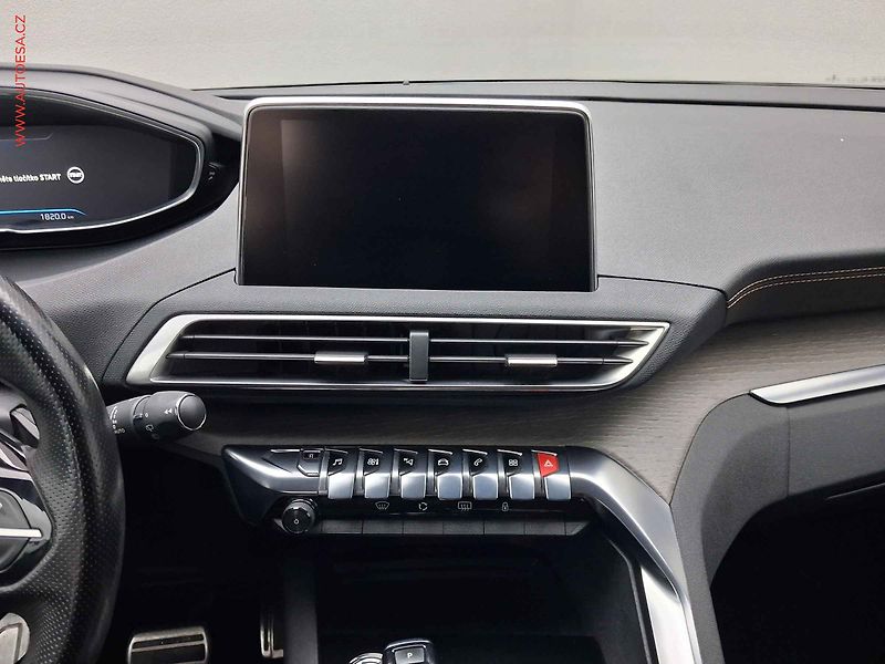 Peugeot 5008 (2017) 2.0 HDi, GT, AT, LED, panor - fotka 12 z 17