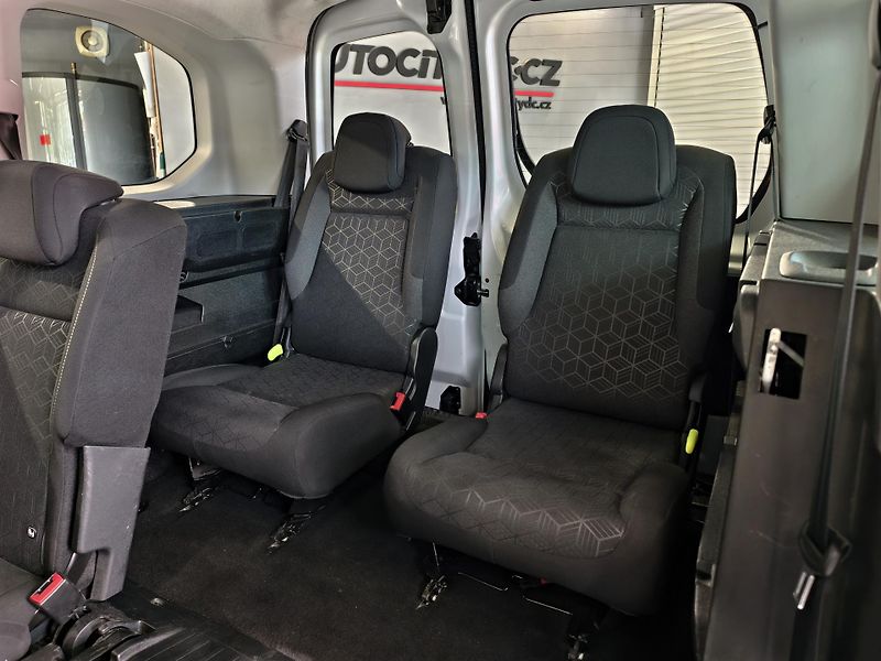 Peugeot Rifter 1.5 BHDi 96kW 7 MÍST, LANE, ČR - fotka 9 z 21