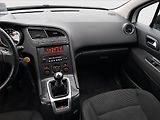 Peugeot 5008 (2011) 1.6 HDi, Serv.kniha, Tempomat - náhled 8