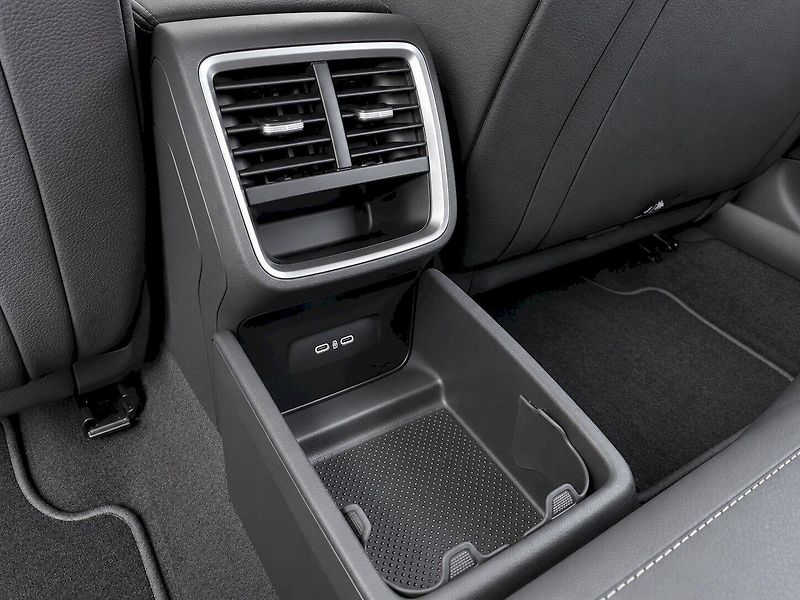 Škoda Octavia (2025) OCT.COMBI TOP SELECTION 1,5 TS - fotka 23 z 46