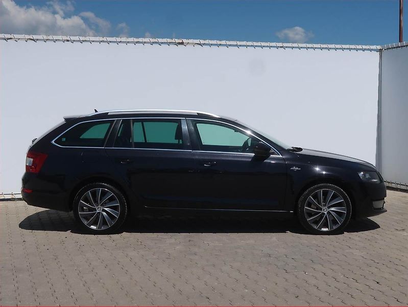 Škoda Octavia (2016) Laurin&Klement 2.0 TDI, 4X4 - fotka 6 z 18