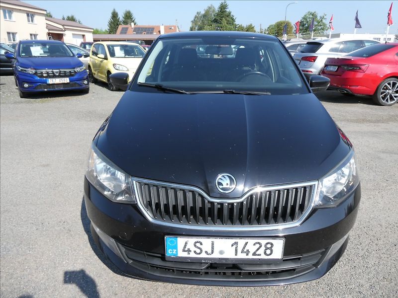 Škoda Fabia 1,0 TSI 81kW Ambition,2 x kola - fotka 3 z 38