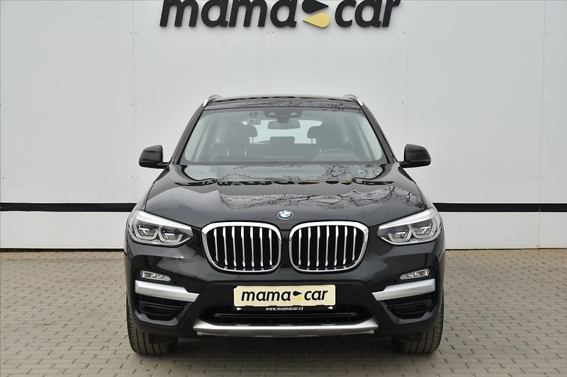 BMW X3 xDrive 20d 140kW XLine HEAD-UP - fotka 2 z 26