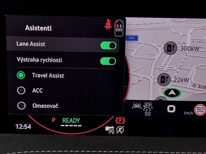 Škoda Superb (2025) Combi SportLine 1,5 Tsi iV DSG - fotka 8 z 49