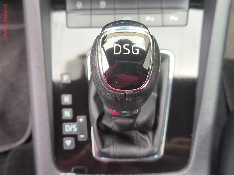 Škoda Octavia (2019) 1.5 TSi G-Tec, DSG - fotka 18 z 26