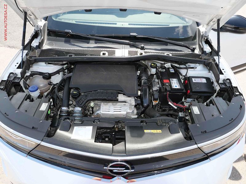 Opel Mokka (2021) 1.2 PT, 2.maj,ČR, Ultimate - fotka 21 z 21