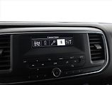Peugeot Expert (2019) 2.0 BlueHDi, Bus, 8Míst, ČR - náhled 10