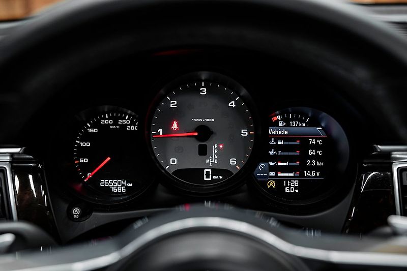 Porsche Macan S - fotka 10 z 22
