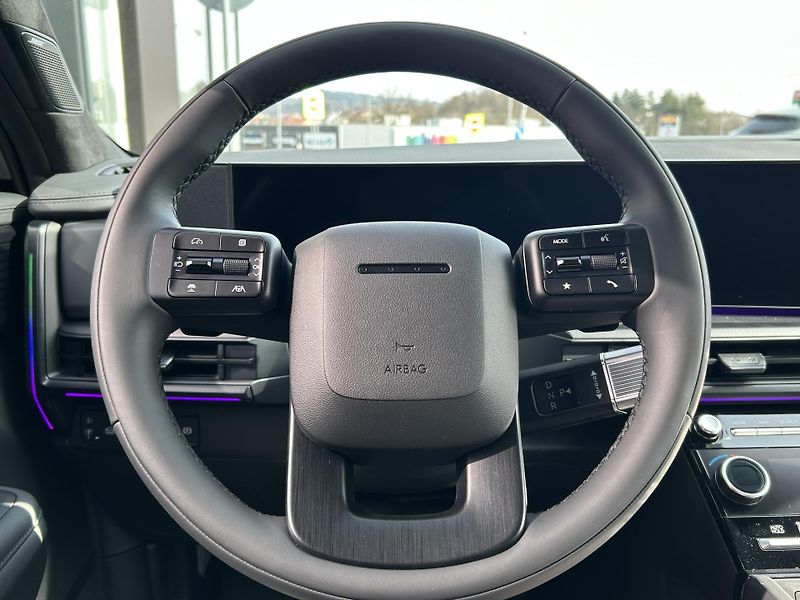 Hyundai Santa Fe 7S 1,6 T HEV 4X4 CALLIGRAPHY - fotka 27 z 44