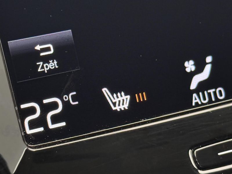 Volvo XC90 T6 AWD INSCRIPTION CZ 1.maj - fotka 43 z 47