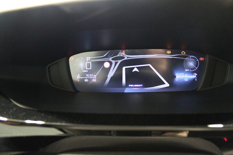 Peugeot 308 (2025) Allure Hybrid 136e-DCS6,DPH,ČR - fotka 20 z 23