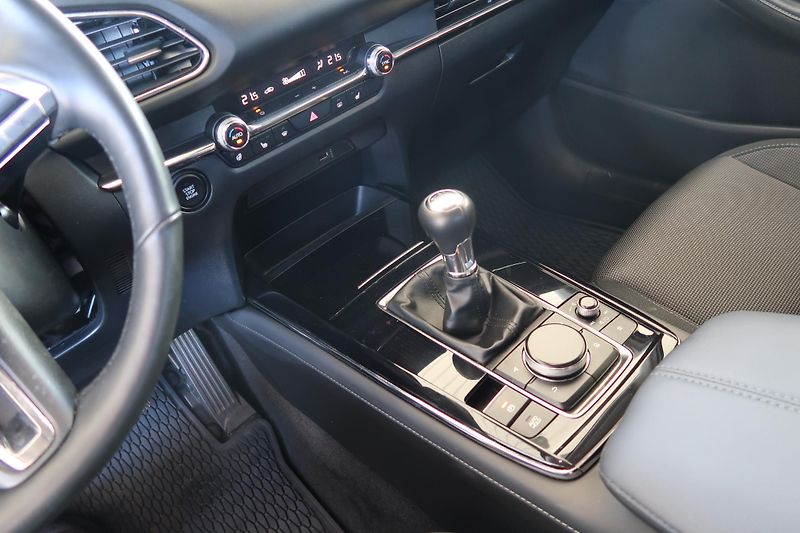 Mazda CX-30 2,0 G122 Plus serviska, ČR - fotka 31 z 33