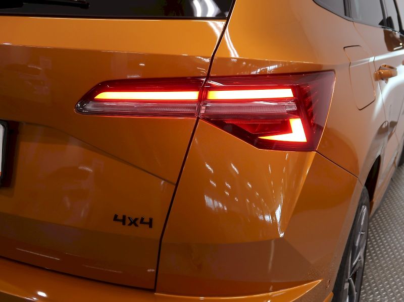 Škoda Karoq (2026) SPORTLINE 2.0TSI 140KW DSG - fotka 11 z 42