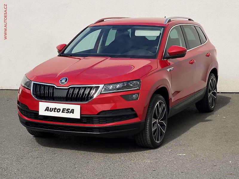 Škoda Karoq (2017) 1.5 TSI, 2.maj,ČR, Style - fotka 3 z 20