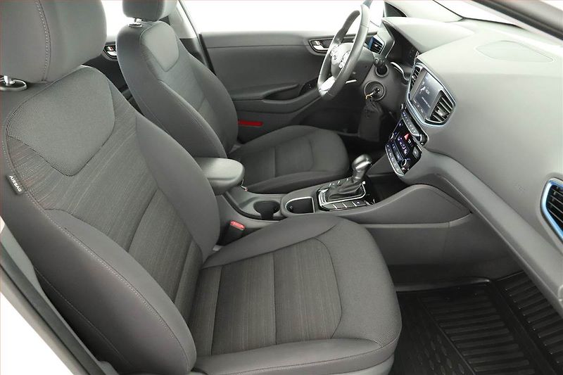 Hyundai IONIQ (2017) Hybrid, Automat, Tempomat - fotka 7 z 15