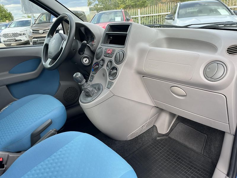 Fiat Panda (2005) 1.2 44 KW, 1. Majitel - fotka 13 z 18